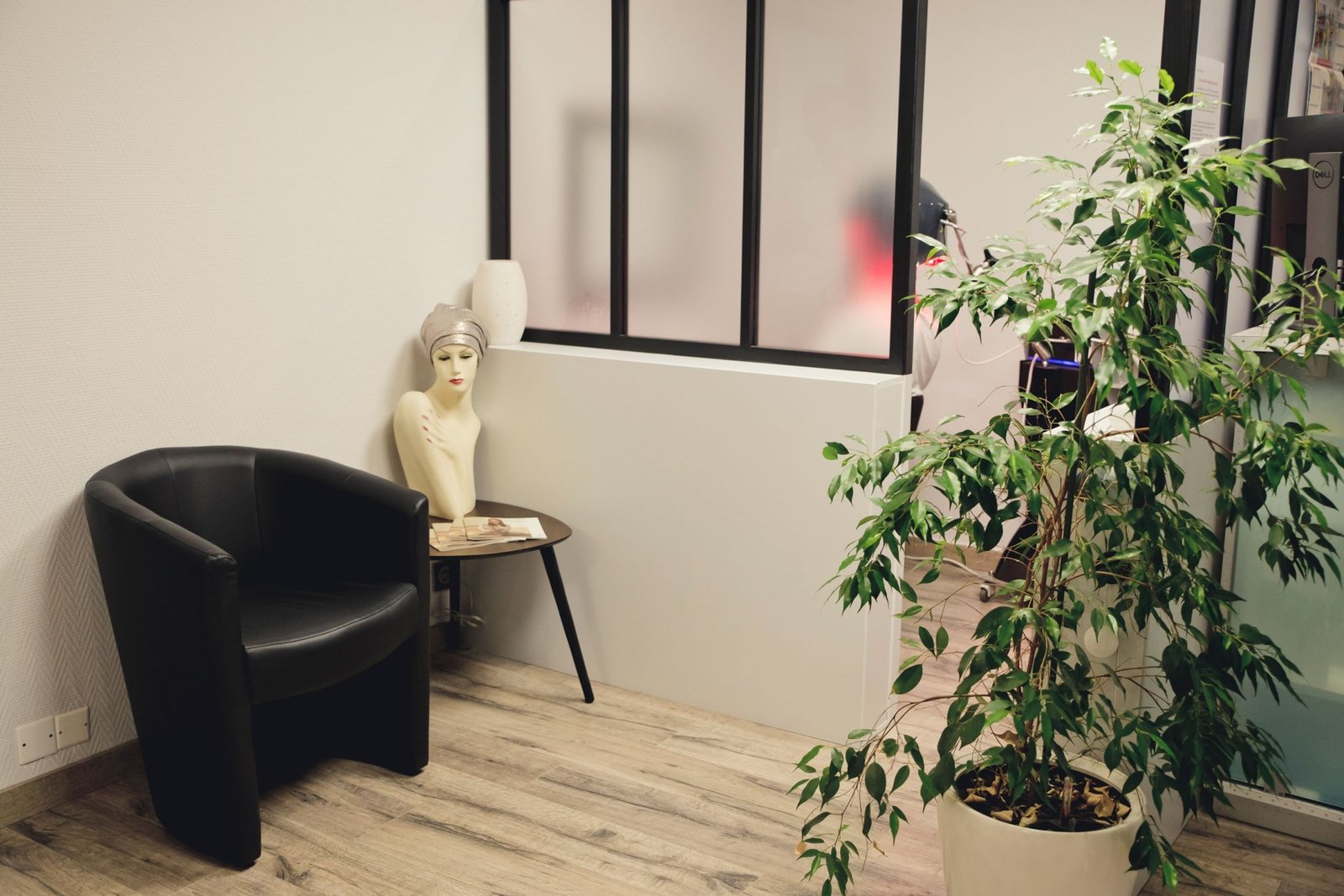 Espace d’accueil du salon